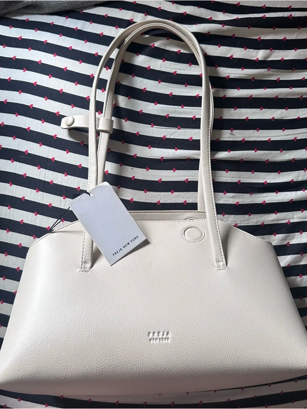 NWT Freja Chrystie Bag Oat with Dustbag - Picture 3 of 6